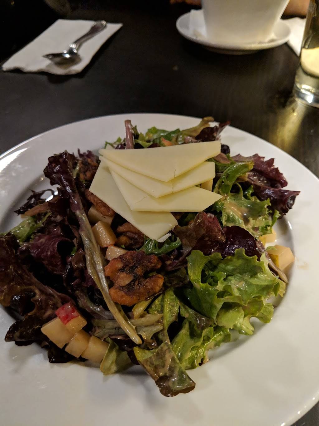 Northbound | restaurant | 2 W Broad St, Souderton, PA 18964, USA | 2672038076 OR +1 267-203-8076