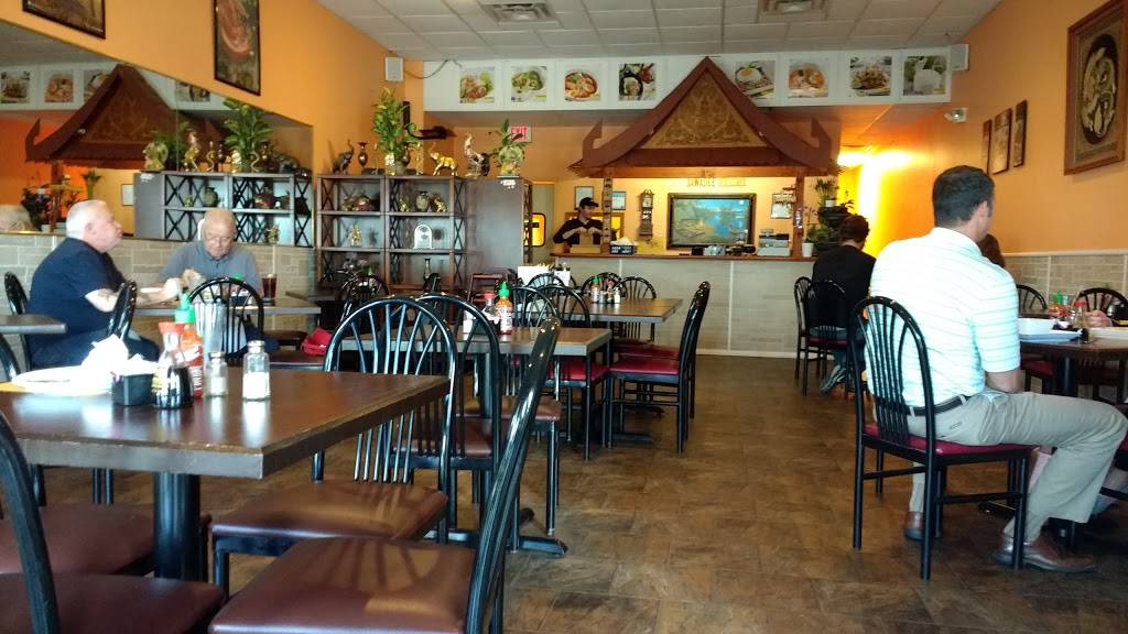 Royal Thai | restaurant | 1006 Hebron Rd, Heath, OH 43056, USA | 7405227116 OR +1 740-522-7116