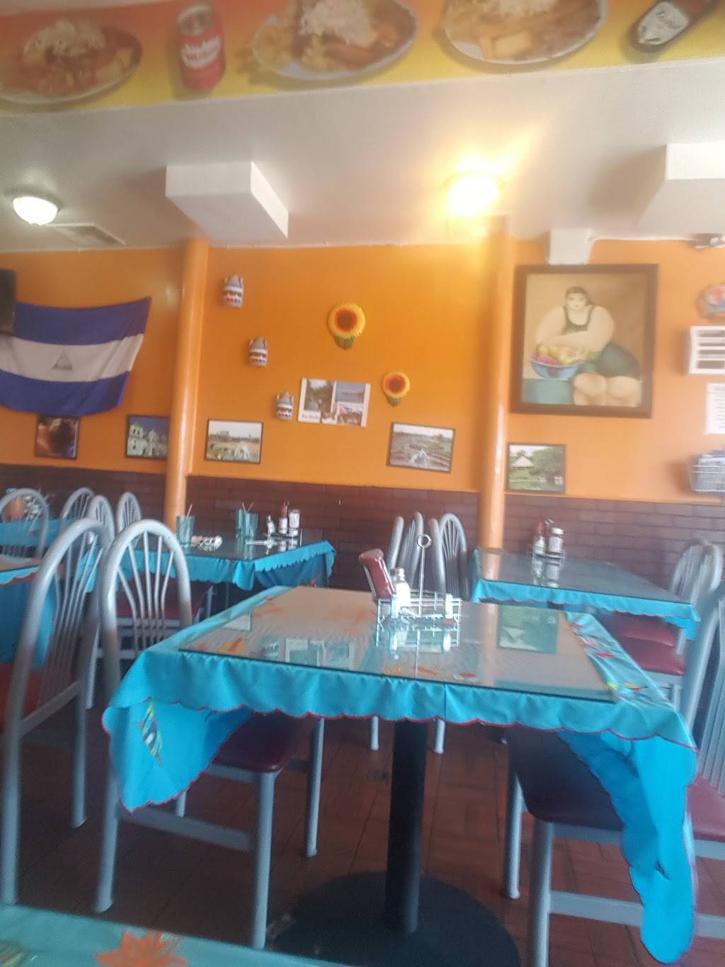 El Comandante | restaurant | 15335 Parthenia St, North Hills, CA 91343, USA | 8188933679 OR +1 818-893-3679