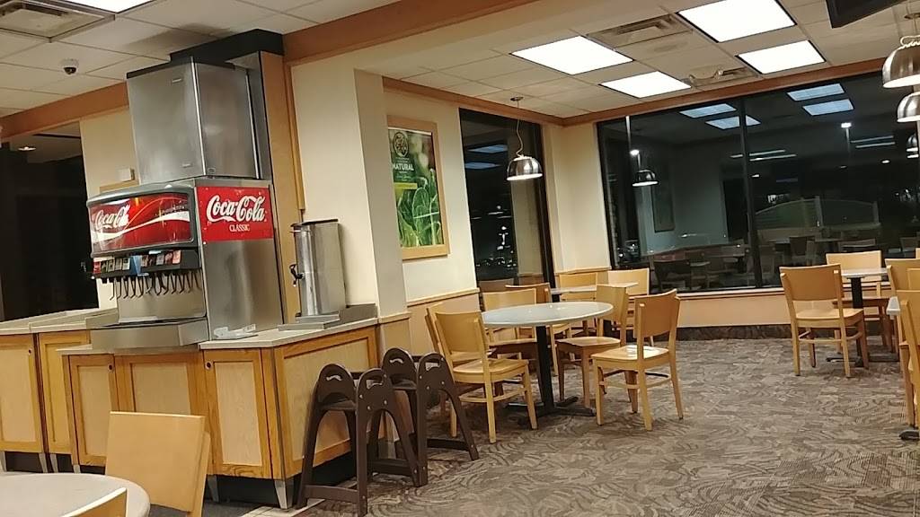 Wendys | restaurant | 603 Clairton Blvd, Pittsburgh, PA 15236, USA | 4126535380 OR +1 412-653-5380