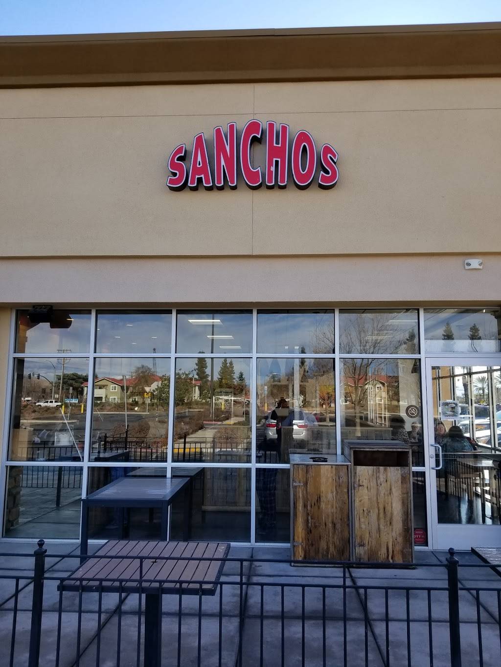 Sanchos Tacos Y Beer | restaurant | 460 W Vandalia Ave, Porterville, CA 93257, USA | 5597811291 OR +1 559-781-1291
