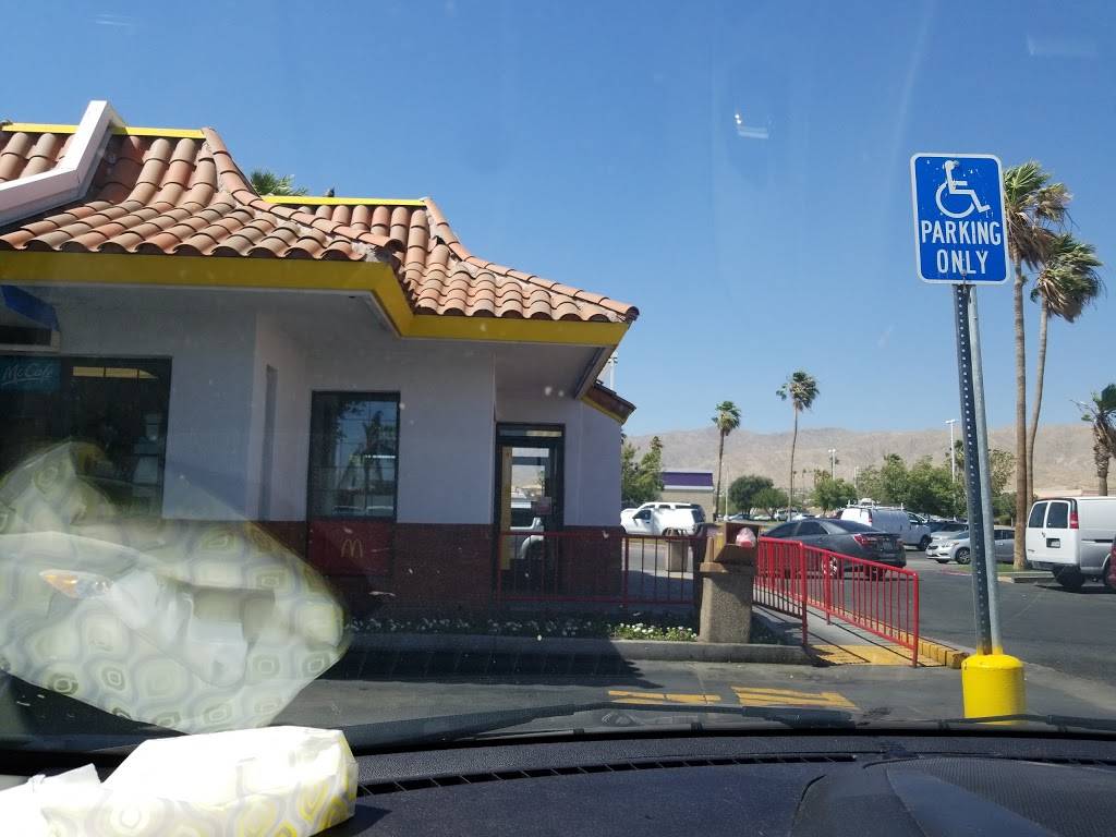 McDonalds | cafe | 14280 Palm Dr, Desert Hot Springs, CA 92240, USA | 7603293449 OR +1 760-329-3449