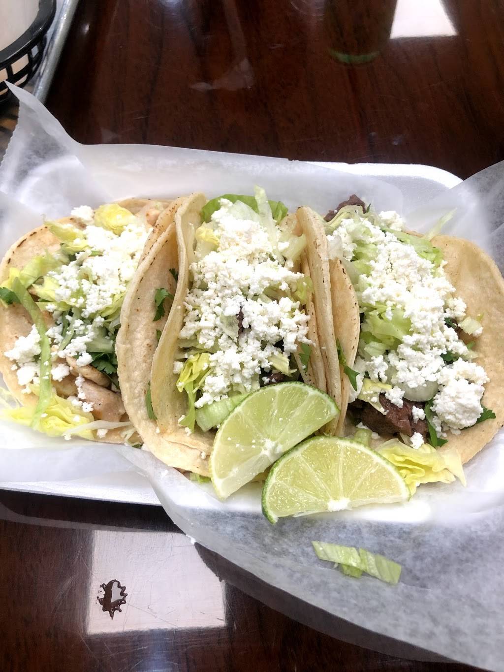 Taqueria Las Cazuelas | restaurant | 10360 E Colonial Dr Ste 118, Orlando, FL 32817, USA | 4079307632 OR +1 407-930-7632