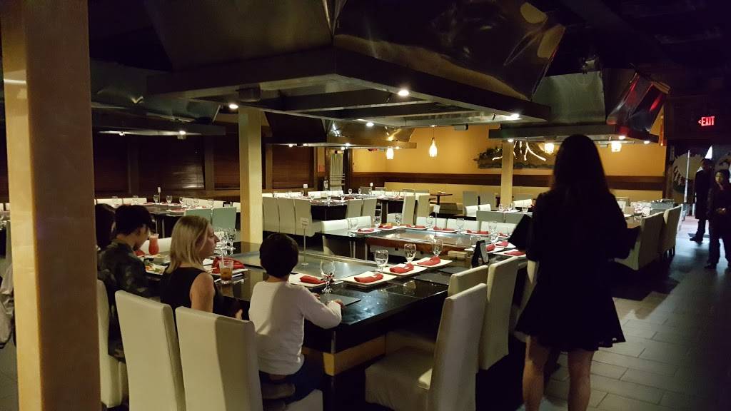 Starbucks | cafe | 9222 Anderson Rd, Tampa, FL 33634, USA | 8138908718 OR +1 813-890-8718