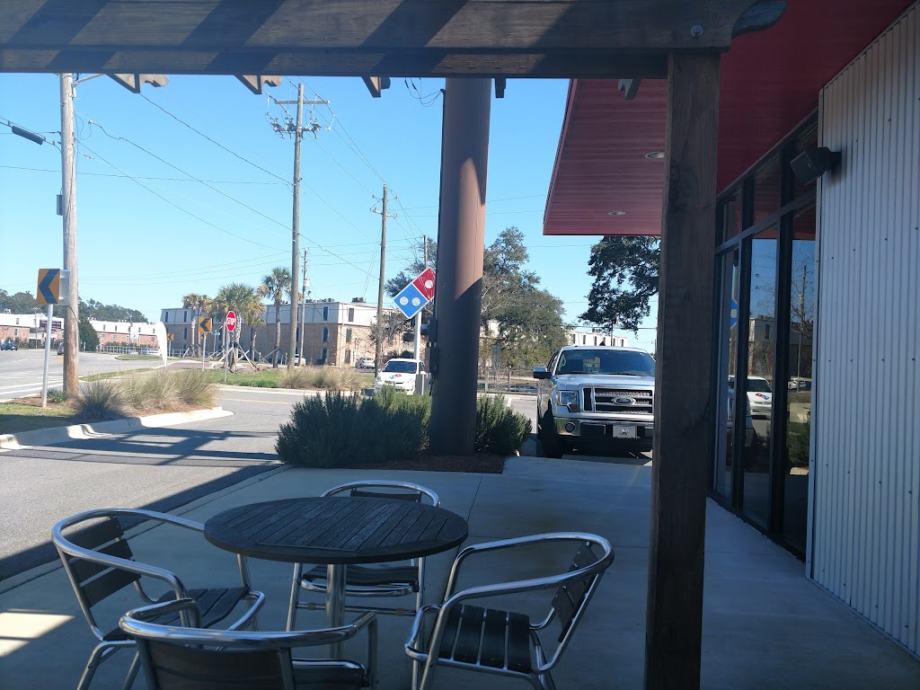 Dominos Pizza | meal delivery | 3107 E Cervantes St, Pensacola, FL 32503, USA | 8504449595 OR +1 850-444-9595