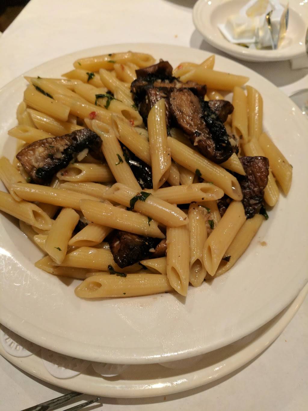 Palermos 95th Italian Cuisine | restaurant | 4849 95th St, Oak Lawn, IL 60453, USA | 7084256262 OR +1 708-425-6262