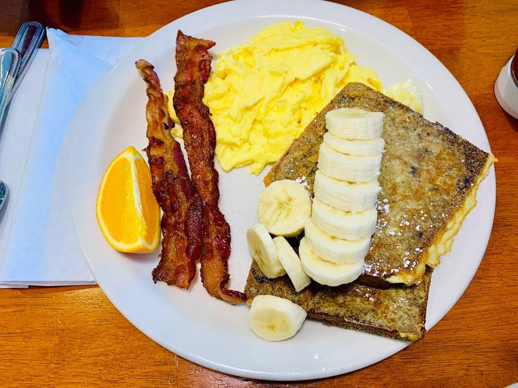 Blueberry Hill Pancake House | restaurant | 405 N Eola Rd, Aurora, IL 60502, USA | 6304991500 OR +1 630-499-1500