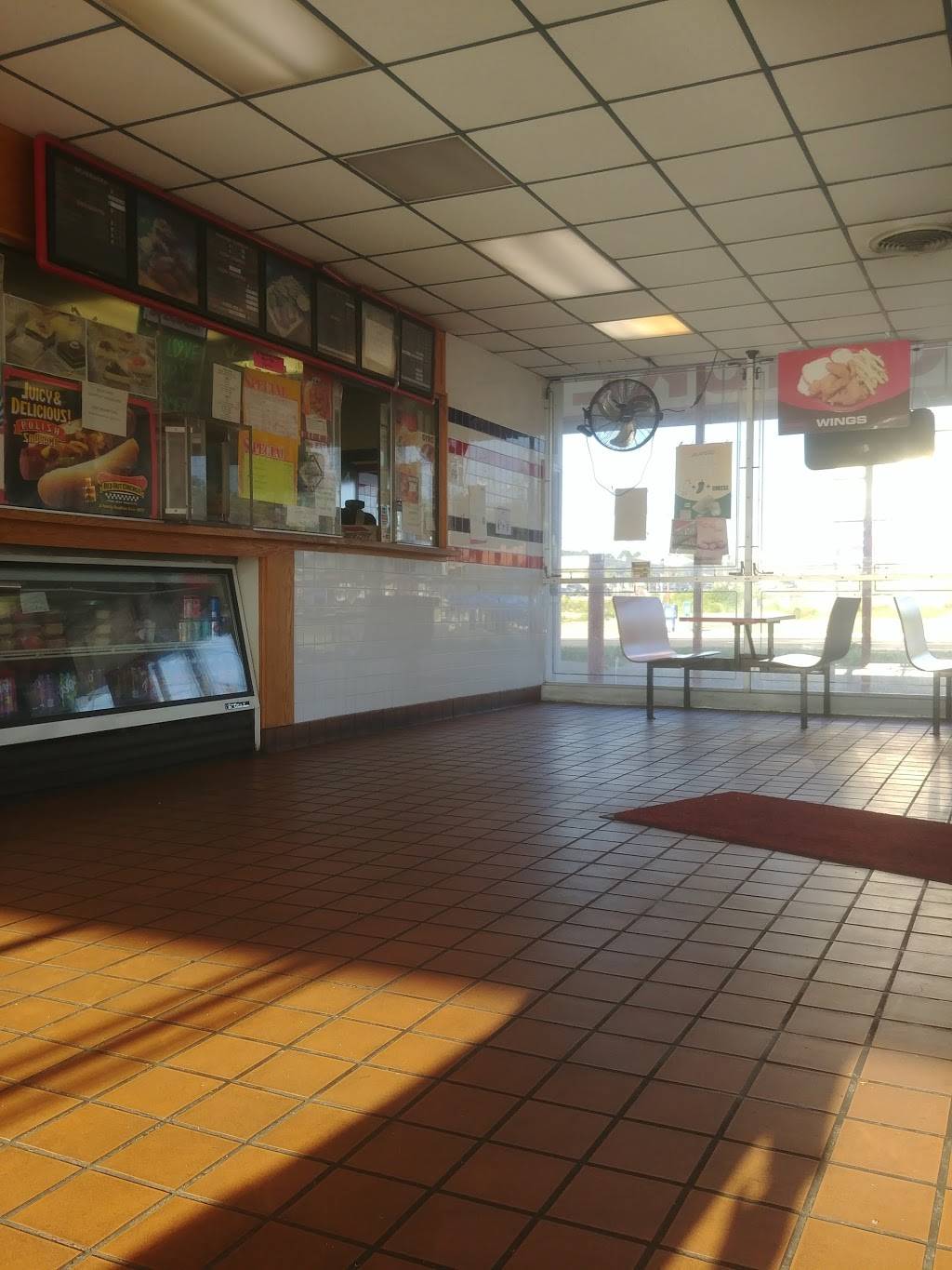 JJ Fish and Chicken Market | restaurant | 2840 E 38th St, Indianapolis, IN 46218, USA | 3175456001 OR +1 317-545-6001