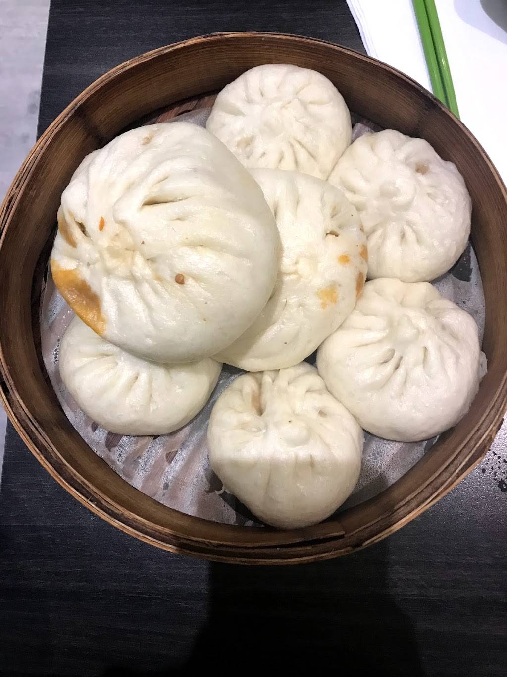 Qing Feng Bun | restaurant | 3278 Midland Ave d105, Scarborough, ON M1V 0C9, Canada | 6473456633 OR +1 647-345-6633