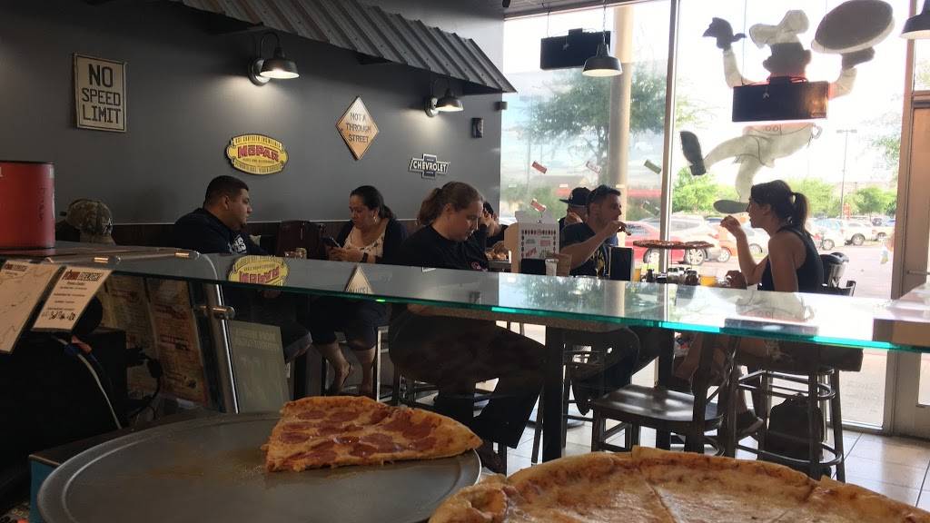 Pizza Delight | meal delivery | 1700 E Palm Valley Blvd #430, Round Rock, TX 78664, USA | 5128273300 OR +1 512-827-3300