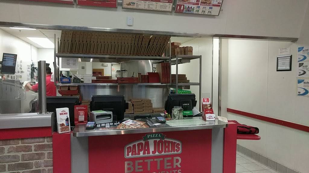 Papa Johns Pizza | restaurant | 622 Somerville Ave, Somerville, MA 02143, USA | 6176279100 OR +1 617-627-9100