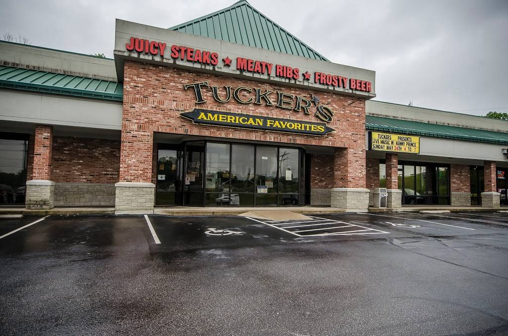 Tuckers American Favorites | restaurant | 2441 State St #6, New Albany, IN 47150, USA | 8129449999 OR +1 812-944-9999