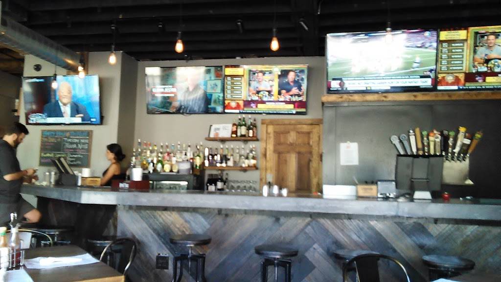 The Bluff | restaurant | 535 S Highland St, Memphis, TN 38111, USA | 9014547771 OR +1 901-454-7771