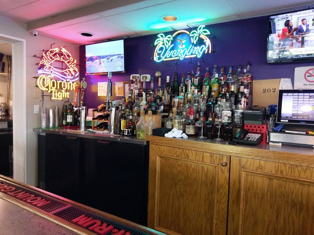 Kentmorr Restaurant | restaurant | 910 Kentmorr Rd, Stevensville, MD 21666, USA | 4106432263 OR +1 410-643-2263