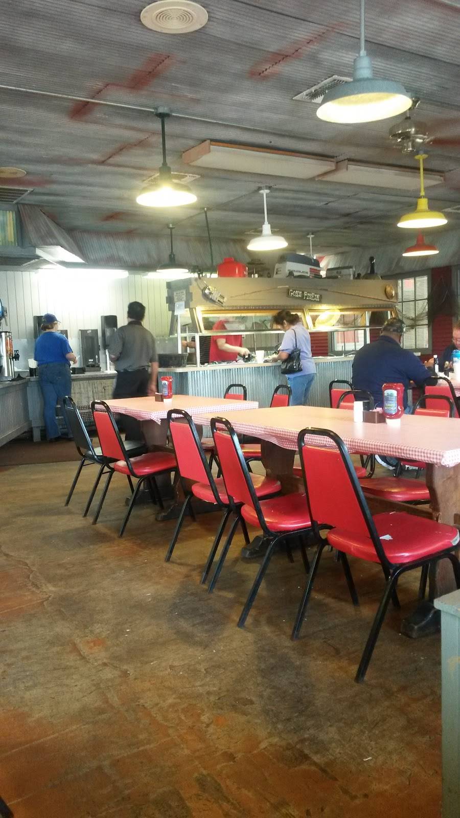 Catfish King | restaurant | 1708 S Jefferson Ave, Mt Pleasant, TX 75455, USA | 9035721761 OR +1 903-572-1761