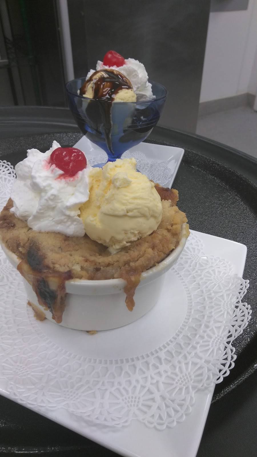 Palm Grill | restaurant | 14441 Woodsong Ln, Fort Myers, FL 33908, USA | 2394542059 OR +1 239-454-2059