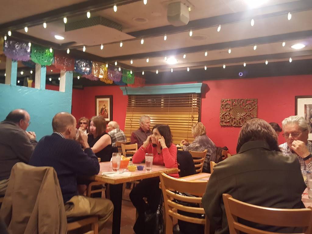 El Charro Mexican Dining | restaurant | 3339 Mt Diablo Blvd, Lafayette, CA 94549, USA | 9252832345 OR +1 925-283-2345