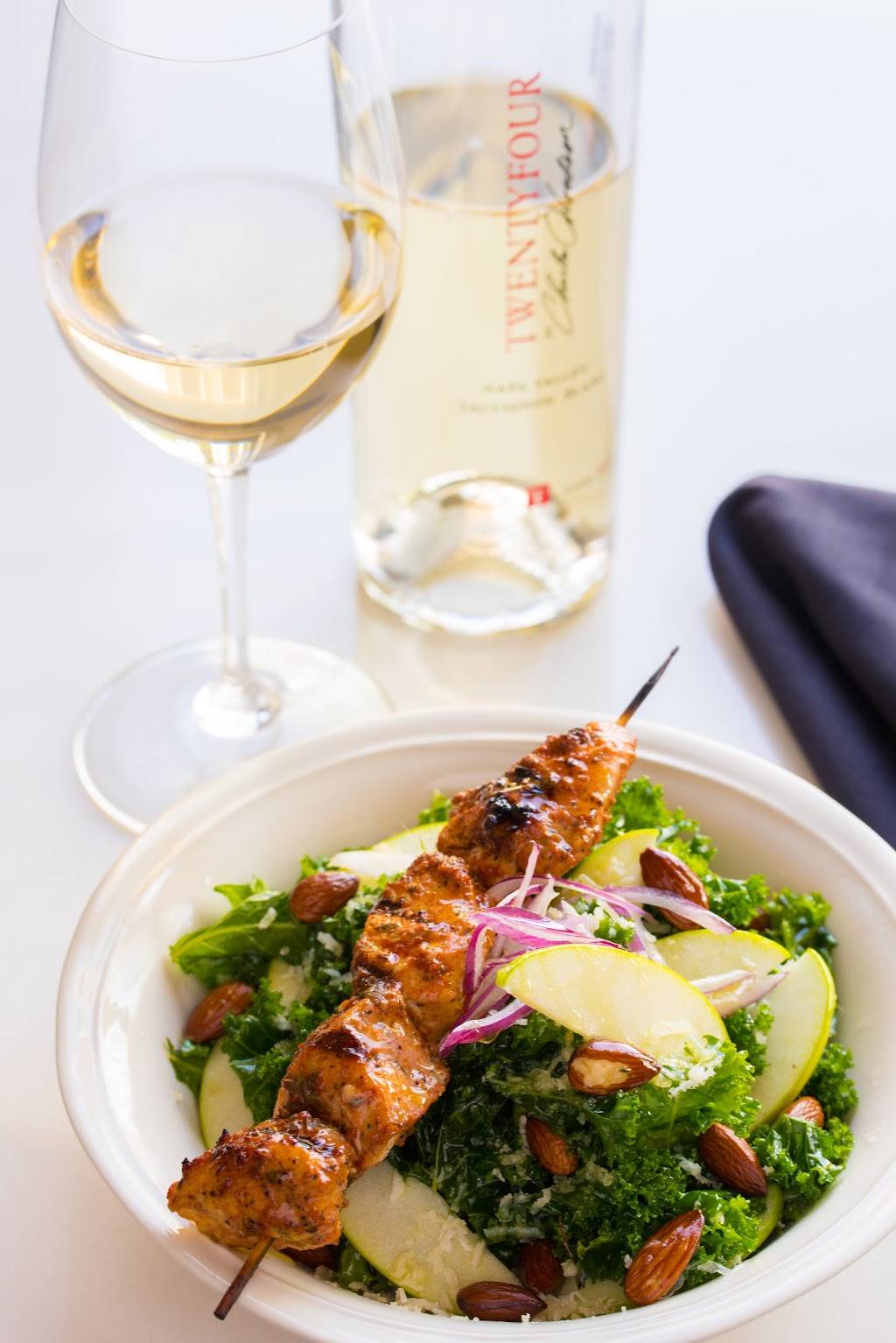 Tarla Mediterranean Bar + Grill Napa Valley Restaurant | restaurant | 1480 First St Napa, Ca 94559, Napa, CA 94559, USA | 7072555599 OR +1 707-255-5599