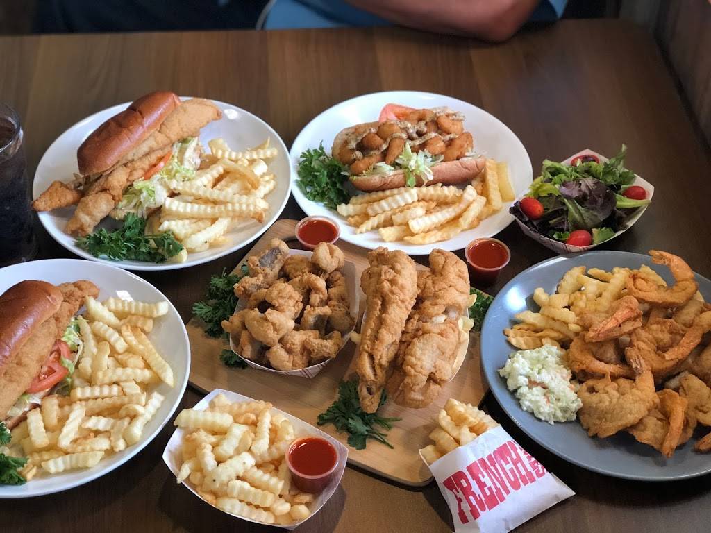 Docks | restaurant | 4011 167th St, Country Club Hills, IL 60478, USA | 7082061919 OR +1 708-206-1919