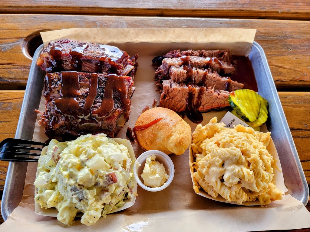 Lucy Dees BBQ | restaurant | 669 E Sheldon St, Prescott, AZ 86301, USA | 9282375765 OR +1 928-237-5765
