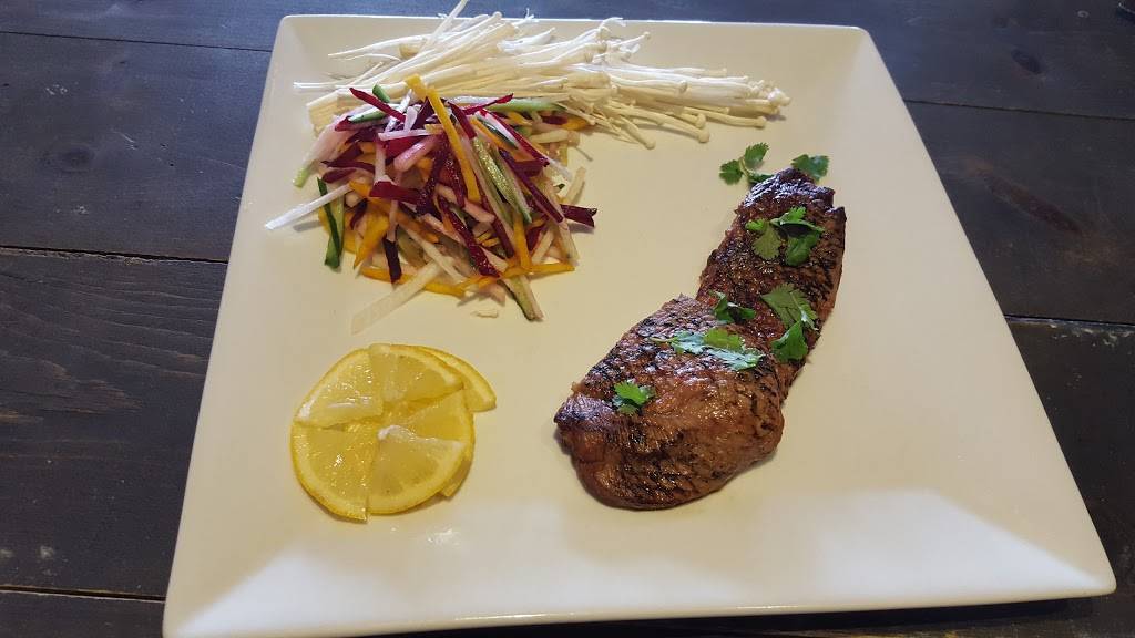 Roses New York | restaurant | 13130 Yonge St, Richmond Hill, ON L4E 2T3, Canada | 9057730111 OR +1 905-773-0111