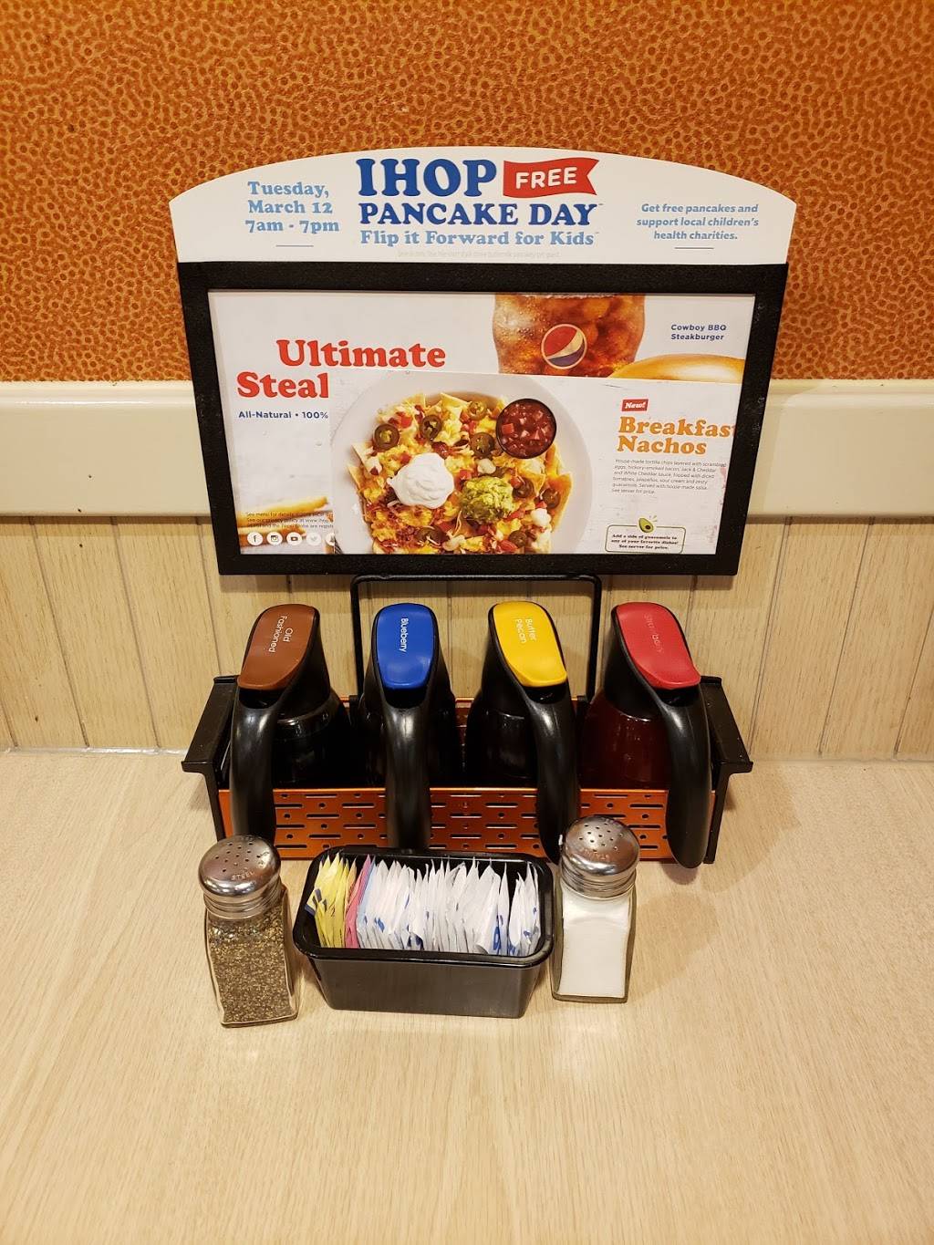 IHOP | restaurant | 1675 28th St, Boulder, CO 80301, USA | 3034442115 OR +1 303-444-2115