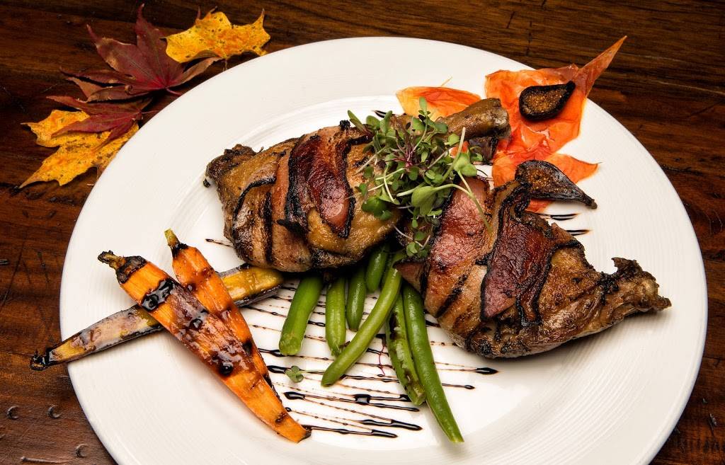 Timberlakes Restaurant & Headwaters Pub at Chetola Resort | restaurant | 185 Chetola Lake Dr, Blowing Rock, NC 28605, USA | 8282955505 OR +1 828-295-5505