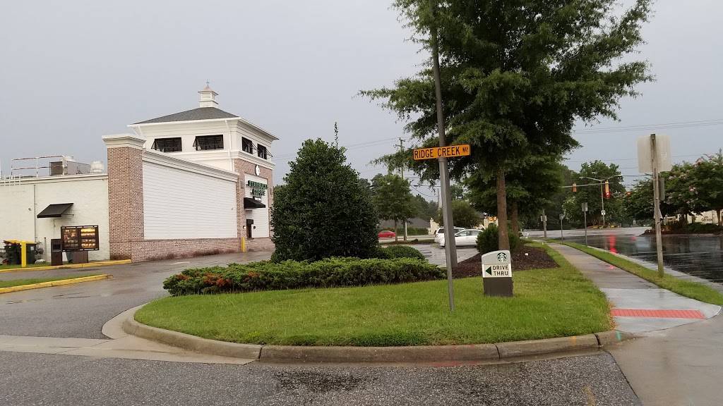 Starbucks | cafe | 940 Cedar Rd #101, Chesapeake, VA 23322, USA | 7576093054 OR +1 757-609-3054