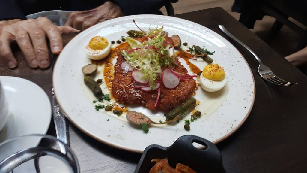 Spoon and Stable | restaurant | 211 N 1st St, Minneapolis, MN 55401, USA | 6122249850 OR +1 612-224-9850