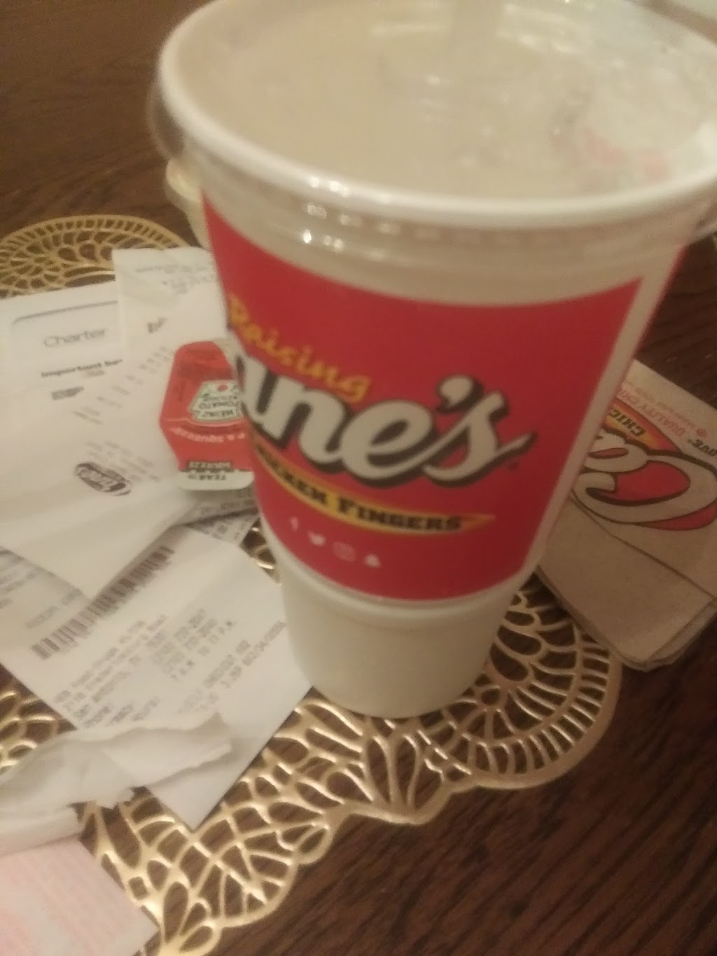 Raising Canes Chicken Fingers | meal takeaway | 106 St Cloud, San Antonio, TX 78228, USA | 2107334650 OR +1 210-733-4650