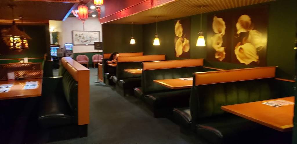 Four Seasons restaurant | restaurant | 820 Griffin Ave, Enumclaw, WA 98022, USA | 3608256541 OR +1 360-825-6541