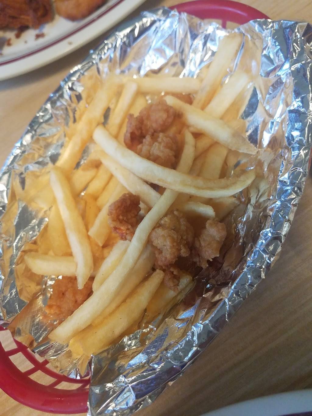 Huddle House | meal takeaway | 4801 NE 122nd St, Edmond, OK 73013, USA | 4054751059 OR +1 405-475-1059