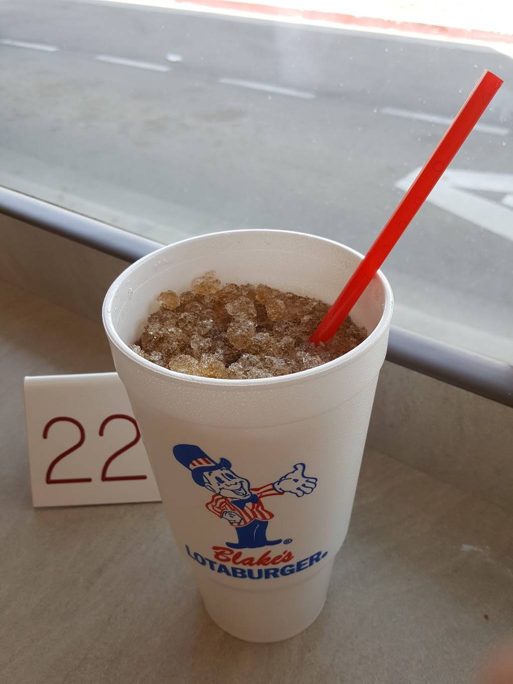 Blakes Lotaburger | restaurant | 12371 Edgemere Blvd #215, El Paso, TX 79938, USA | 9153135112 OR +1 915-313-5112