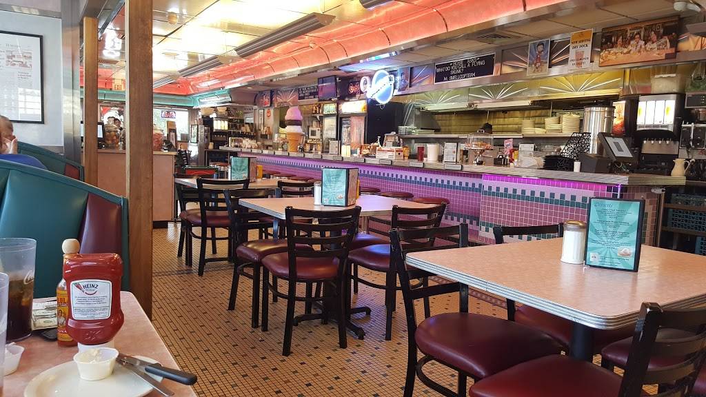 Rosies Diner Aurora | restaurant | 14061 E Iliff Ave, Aurora, CO 80014, USA | 3037523663 OR +1 303-752-3663