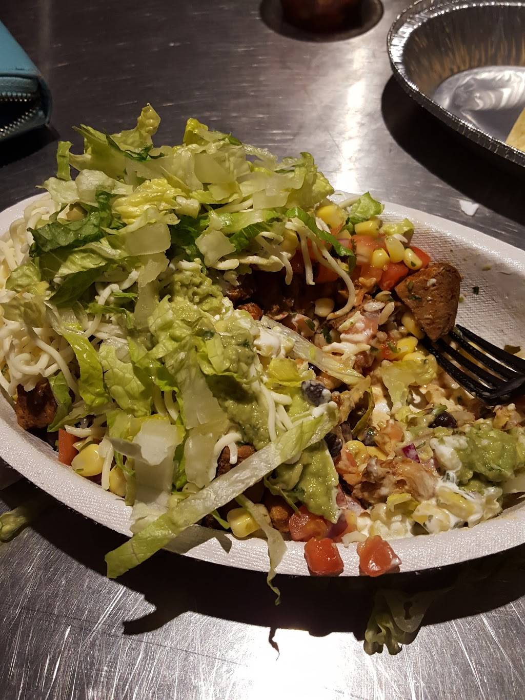 Chipotle Mexican Grill | restaurant | 1400 Missouri Blvd, Jefferson City, MO 65109, USA | 5736343532 OR +1 573-634-3532