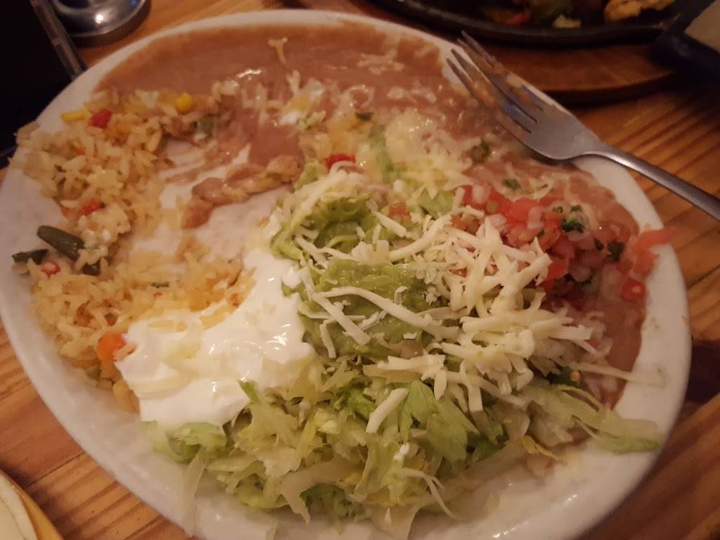 Los Guerreros | restaurant | 1103 N Main St, LaFayette, GA 30728, USA | 7069968134 OR +1 706-996-8134