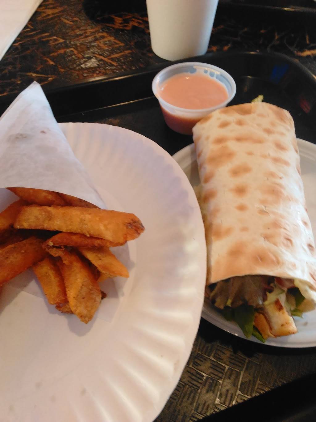 European Republic | restaurant | 337 New York Ave, Huntington, NY 11743, USA | 6316929330 OR +1 631-692-9330