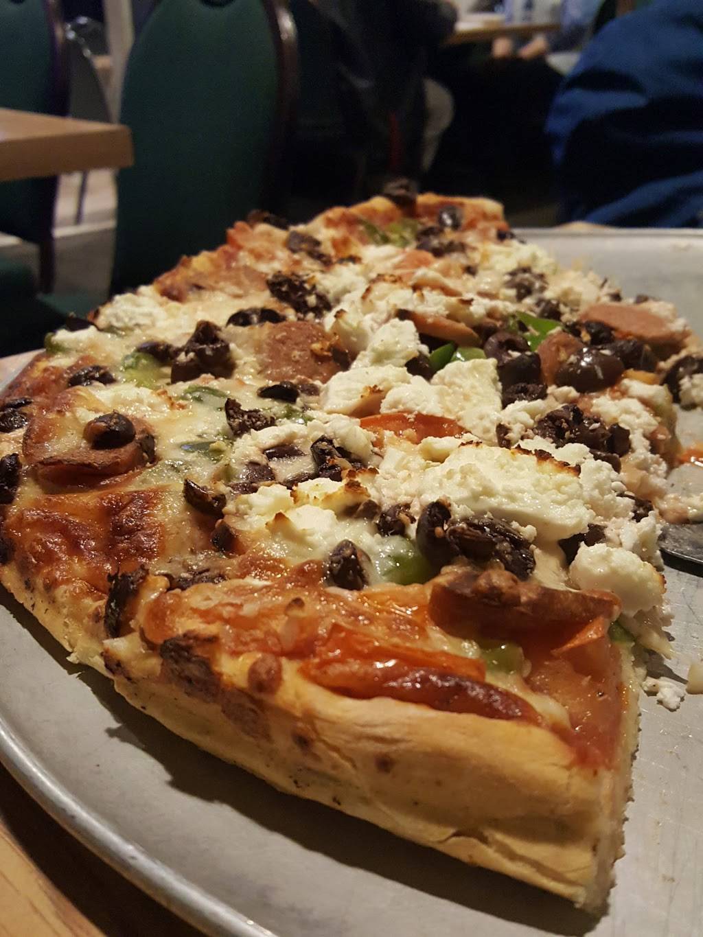 Lord Gainsborough Restaurant | restaurant | 1800 Hyde Park Rd, London, ON N6H 0K1, Canada | 5194724168 OR +1 519-472-4168