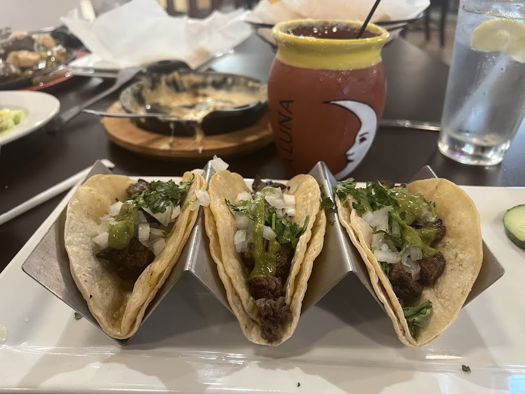 MXuma Tacos - Mexican Grill | restaurant | 42091 Cypress Pkwy Suite 9, Babcock Ranch, FL 33982, USA | 2395431929 OR +1 239-543-1929