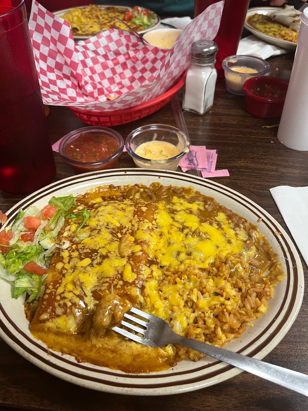 La Española II | restaurant | 1601 US-87, Dalhart, TX 79022, USA | 8062495384 OR +1 806-249-5384