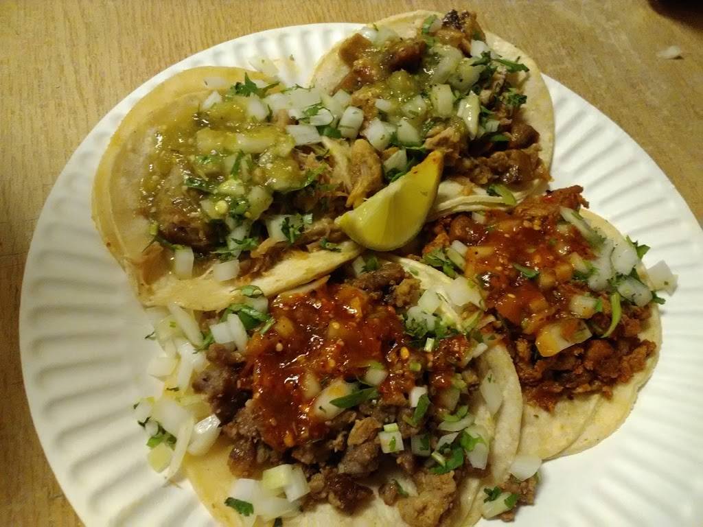 Casa De Tacos | restaurant | 7300 Topanga Canyon Blvd #8, Canoga Park, CA 91303, USA | 8188888750 OR +1 818-888-8750