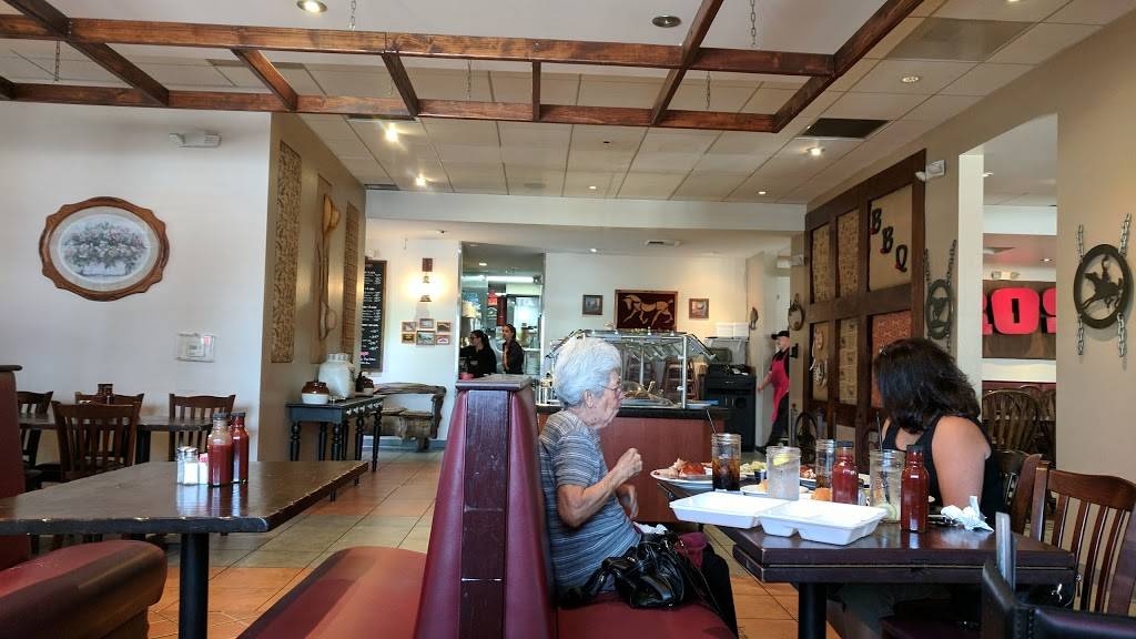Rosies BBQ and Grillery | restaurant | 8930 Corbin Ave, Northridge, CA 91324, USA | 8183493055 OR +1 818-349-3055