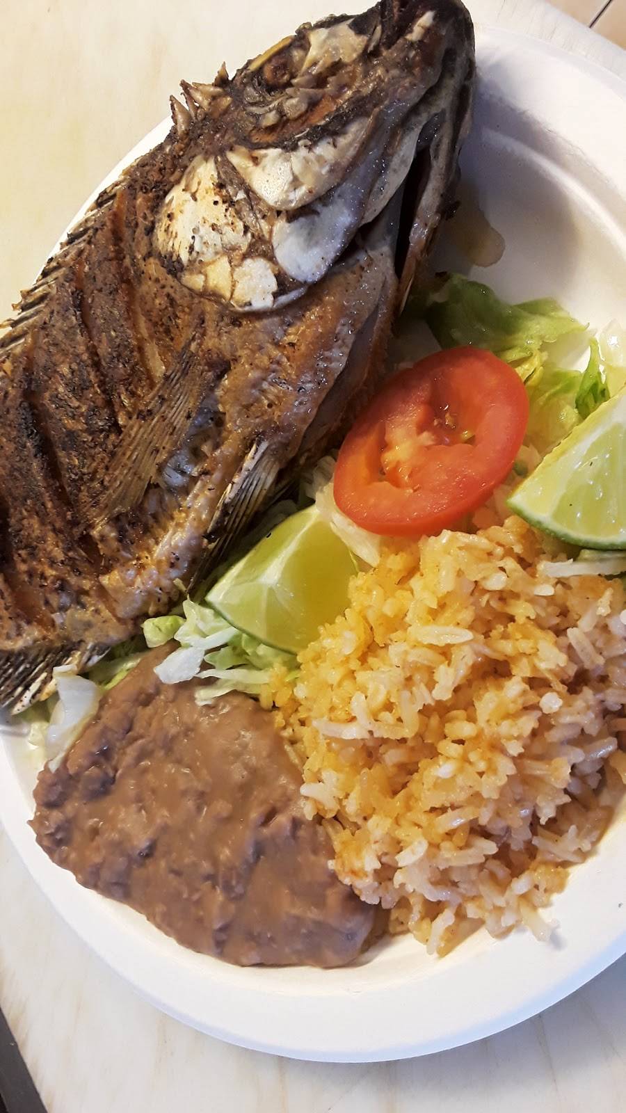 La Villa Mexican Fast Food | restaurant | 384 7th St, Williams, CA 95987, USA | 5303304281 OR +1 530-330-4281