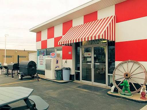 Country Store & Catering | restaurant | 456 N Main St, Sycamore, IL 60178, USA | 8158992333 OR +1 815-899-2333