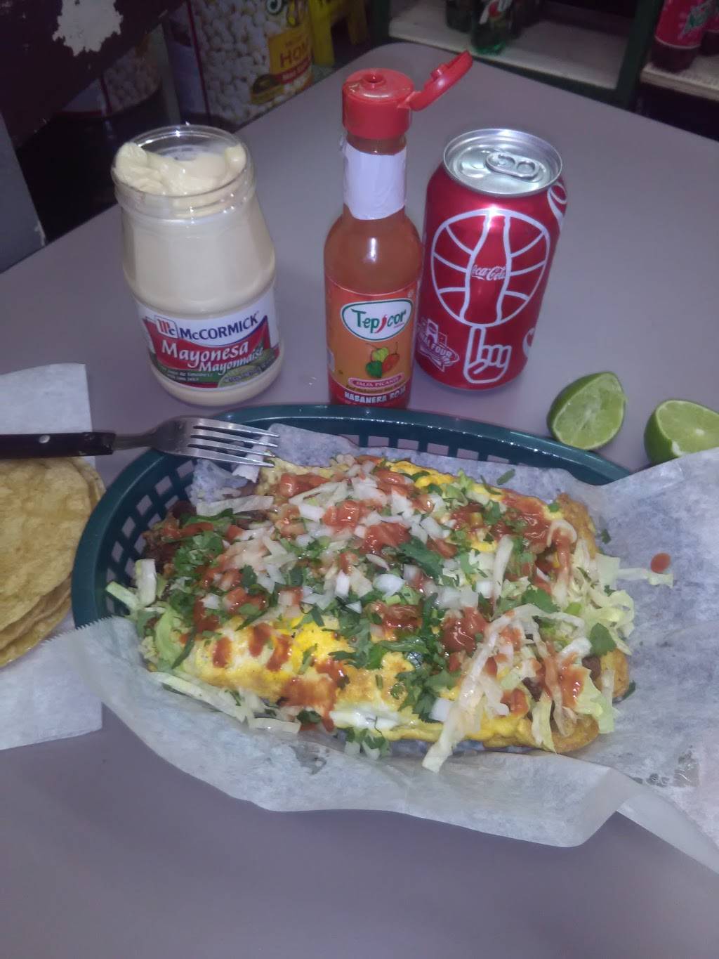 La Mexicana Super Mercado / Downtown Harvey Tacos | restaurant | 165 E 154th St, Harvey, IL 60426, USA | 7085950909 OR +1 708-595-0909