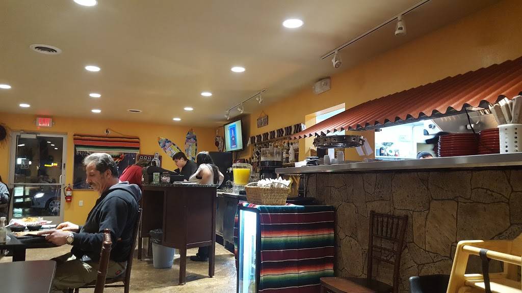 El Fogón | restaurant | 800 W Fond Du Lac St, Ripon, WI 54971, USA | 9208960283 OR +1 920-896-0283