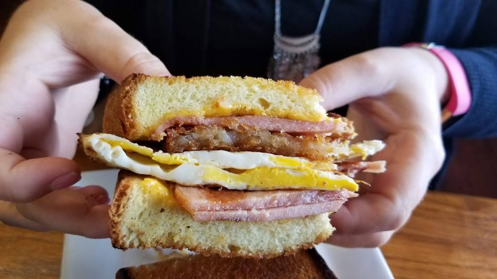 JDs Deli & Grille | meal takeaway | 3, 400 Ramapo Valley Rd, Oakland, NJ 07436, USA | 2016440888 OR +1 201-644-0888