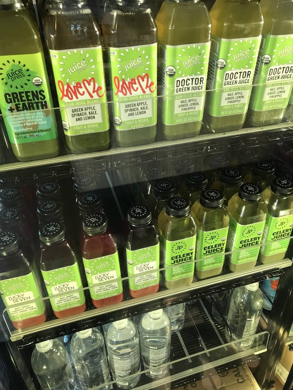 Juice Press | restaurant | 33 Boylston St, Chestnut Hill, MA 02467, USA | 2127770034 OR +1 212-777-0034