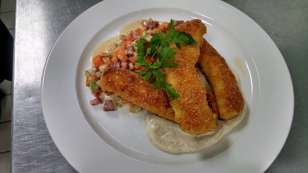 Walloon Lake Inn | restaurant | 4178 West St, Walloon Lake, MI 49796, USA | 2315352999 OR +1 231-535-2999