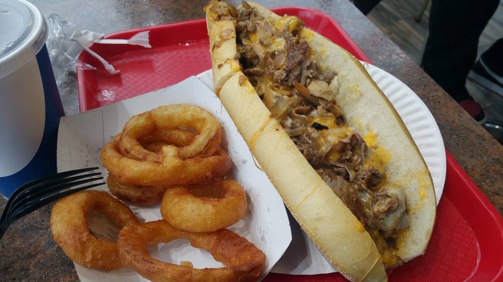 G-Knows Cheesesteaks | restaurant | 1310 Forest Ave, Staten Island, NY 10302, USA | 7182739016 OR +1 718-273-9016